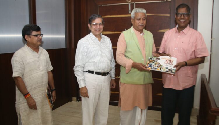 Courtesy meeting of RSS All India Relations Chief with SOA Founding President