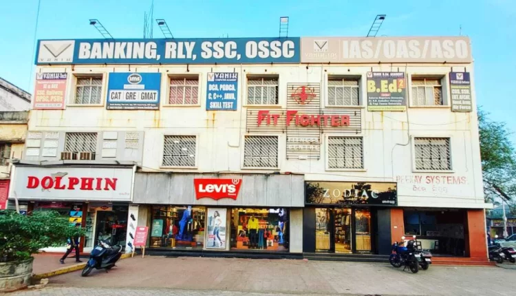 Police SI exam corruption, Crime Branch raids merchant coaching center