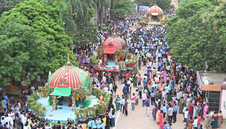 The Lord returns to Srivanikshetra